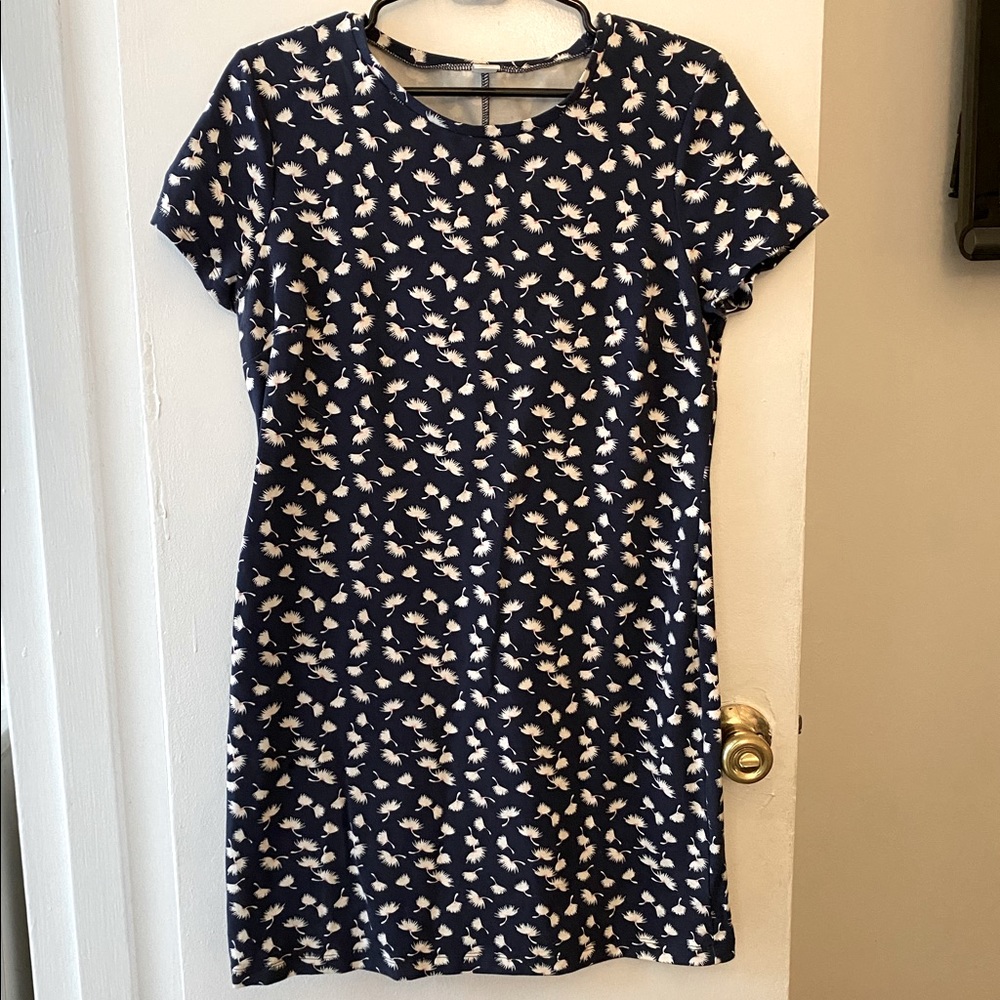NWOT Old Navy Blue White Flower Pattern SS Dress
